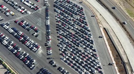 萬事俱備東風已至 愛馳汽車或由江鈴代工生產，道路機動車輛產業合作漸成新趨勢